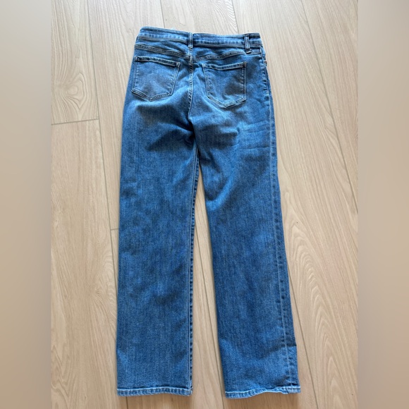 Quince Women's Straight Leg Blue Jeans - Picture 4 of 4